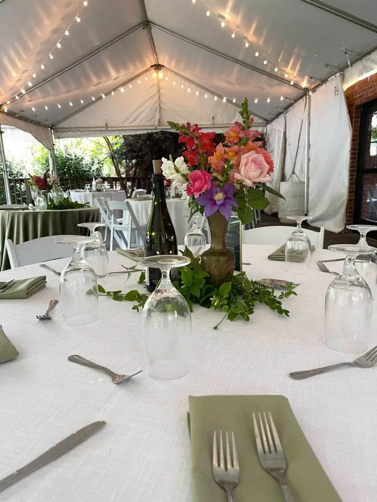 DC Rainy outdoor wedding 0010